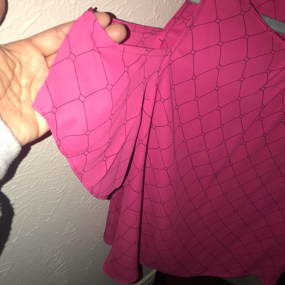 Pink blouse - Picture 2 of 3